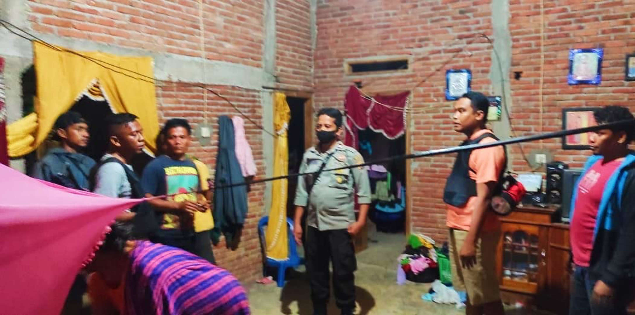 Curiga Istrinya Selingkuh, Pria di Bima Aniaya dengan Tombak Selingkuhannya